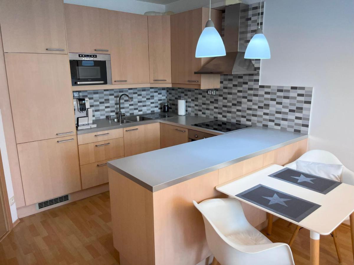 2 Room Apartment With Terrace, New Building, Jegeho Bratislava Extérieur photo